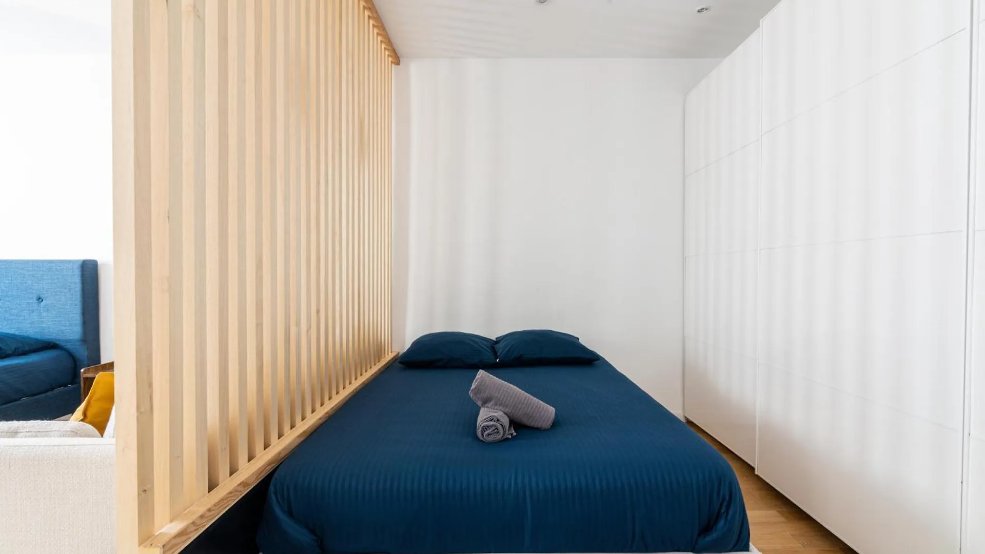 Luxurious 1 Bedroom Republique Vinaigriers Free Netflix Paris