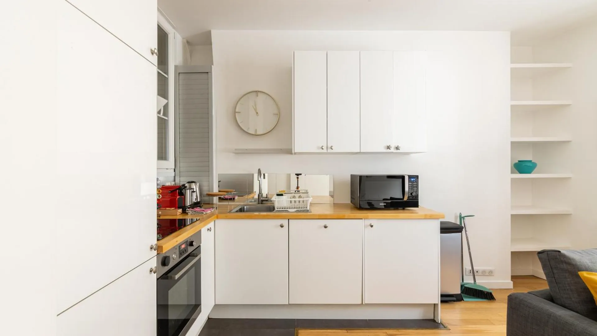 Luxurious 1 Bedroom Republique Vinaigriers Free Netflix Paris